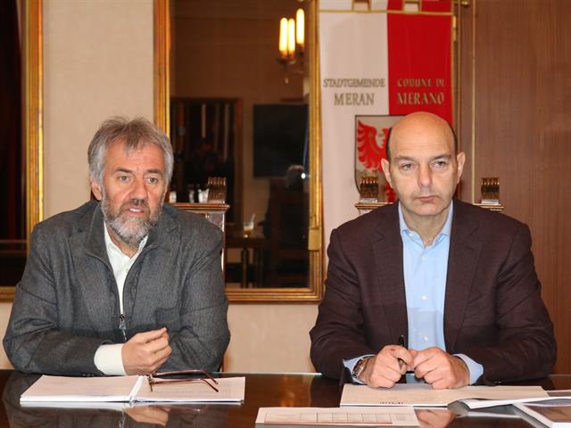 Bürgermeister Paul Rösch und Finanzstadtrat Nerio Zaccaria (von links)